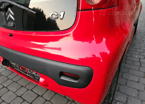 Citroen C1 Peugeot 107 zderzak tył tylny KJH 2