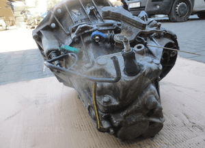 Skrzynia biegów TL4B113 nissan qashqai J10 1.5 dci 4
