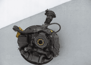 ZWROTNICA PIASTA PRAWA PRZÓD TOYOTA HILUX 1995 2