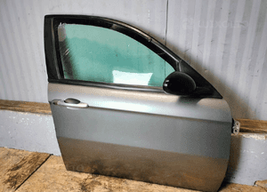 Drzwi prawy przód alfa 147 5D lift 04-10 9