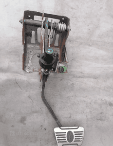 Pedał hamulca Maserati Quattroporte