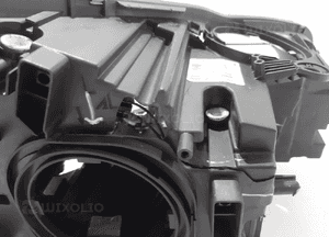 BMW 2 F45 F46 Lampa H7 - R - 13208 8