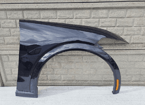 Ford mustang mach 2020- błotnik przedni prawy 1