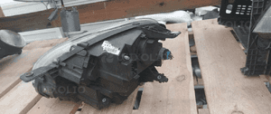 Przod przednia lampa prawa alfa romeo gulietta xenon !bez przetwornicy! 4