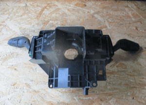 Przełącznik zespolony taśma ford focus c-max MK2 AV6T-13N064-AD 3