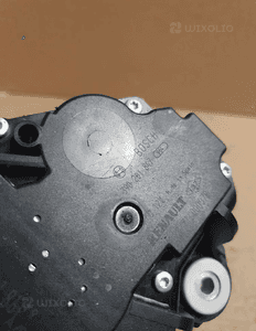 SILNICZEK TYLNEJ WYCIERACZKI MEGANE III 0390201847 2