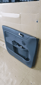 Boczek drzwi tapicerka lewy przód przednia lewa VW Golf V Plus 3