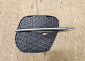 Kratka Zaslepka 7222860 Zderzaka Prawa Boczna Listwa Srebrna Oryginal BMW X5 E70 Lift LCI 1