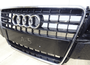 Atrapa audi A5 8T S-LINE 10r  grill 8T0853651E LLU 8T0 11