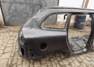 Volvo XC60 i ćwiartka błotnik prawy tył 1