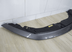 Mercedes W243 H243 eqb eqa maskownica góra pasa zderzaka A2438851401 3