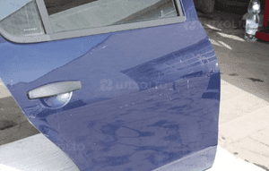 Dacia Sandero drzwi prawe tylne kolor OV61H 1
