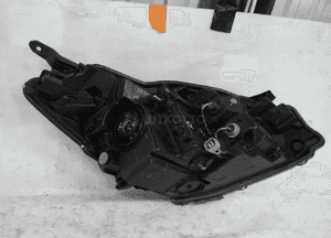 Toyota yaris iii lift lampa przednia lewa 5