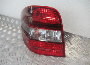 Lampa tylna tył lewa mercedes ml W164 2005-2008 12