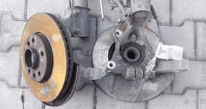 Opel Signum Vectra C Saab 93 zwrotnica przód   lewa 2