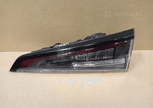 Lampa prawa tylna prawy tył toyota corolla E21 kombi 19- 1