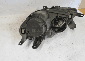Lampa przednia prawa przód prawo citroen C8 8