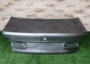 Klapa tył bmw 5 G30 1