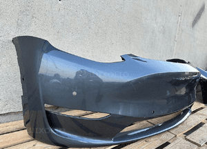 Zderzak przod przedni tesla model y 2020- bardzo ladny 2