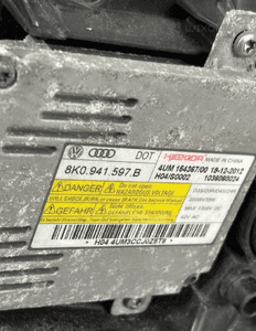 Lampa lewy przod audi A3 8V xenon 8V0941005AE eu 10