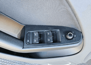 Boczek Boczki Drzwi Czarne Soul Komplet EUROPA Przod Tyl Bang & Olufsen Pakiet Swiatlo Audi A4 B8 6