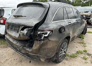 Mercedes GLC 300  4matic 2020r  karoseria dokumenty dowód 2