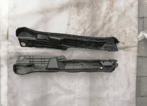Wygłuszenie osłona błotnika lewa prawa Toyota Avensis T25 53867-050020 2