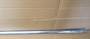 Listwa zgarniająca drzwi prawy przód przednia prawa chrom VW Passat B6 3C4837476 3