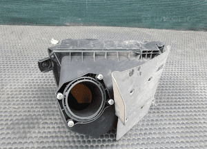 Obudowa Filtra 06B133837AG 06B133837P Powietrza Pokrywa 2.0 ALT Audi A4 B6 B7 VW 27