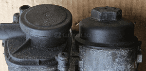 Volvo S60 S 60 V70 S80 XC70 2.4D 2.4 D5 obudowa filtra oleju   8642839   D5244T 5