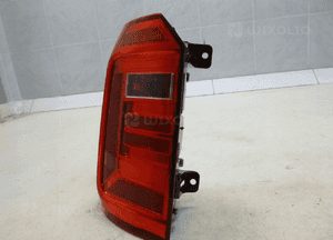 Vw caddy lift 2K1 lampa tył tylna lewa 8