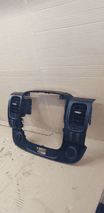 Ramka dekor radia konsoli Opel Vivaro B Trafic III 93452450 3
