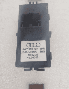 8W7959727 AUDI A5 8W PRZEŁĄCZNIK DACHU 3