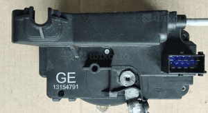 Opel Meriva A zamek drzwi przod przednich lewy GE 13154791 1