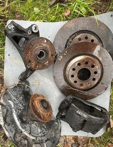 Skoda Superb III 2.0 turbo 4x4 zwrotnica Piasta zacisk wahacz tarcza 2017r 1