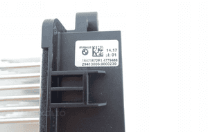 Rezystor opornica dmuchawy bmw G05 G11 G30 3