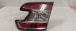 Lampa prawa w klape renault megane 3 kombi 1