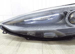 Tesla model s lampa lewa przód 6005910-00-C 4