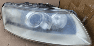 Audi A6 C6 lampa przód przednia Xenon  lewa 2