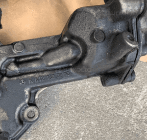 MERCEDES silnik głowica wtryski łapa om642 cdi 280 /3,0/320 głowica misa blok egr wtryski kolektor 15