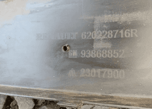 Zderzak przód przedni Renault Trafic III Vivaro B 620228716R 93868852 9