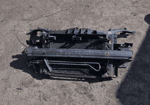 fiesta MK6 pas przedni WYSYŁKA 1