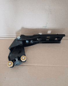 Rolka drzwi lewych przesownych Trafic III Opel Vivaro II RENAULT  93451714 1