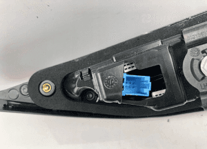 Audi A3 8Y0 2020- 8Y0945307 lampa lewy tył lewa tylna klapa led 4