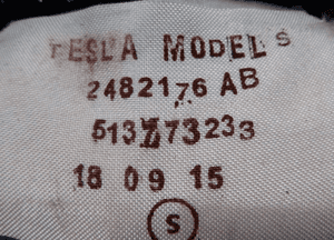 Tesla model s poduszka airbag pasażera 10