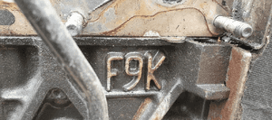 Silnik słupek blok Renault Espace IV Laguna II Trafic Vivaro 1.9 DCI F9K 9