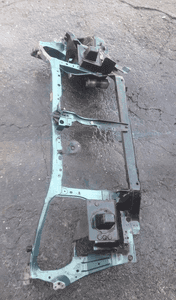 Mazda 323 f BJ lift 00-03 pas przedni Wzmocnienie 1