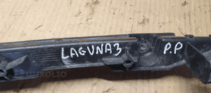 Ślizg zderzaka prawy przód przedni prawy Renault Laguna III 622200006R 6