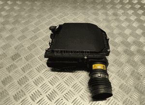Mercedes obudowa filtra powietrza A2760940697 2