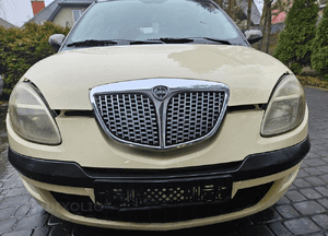 Lancia Ypsilon 2 II zderzak przód przedni  228 2